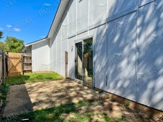 Spacious 2 Bedroom Rental at 8808 Meadow Range