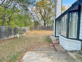 Spacious 3 Bedroom Home at 7727 Broken Arrow in Converse