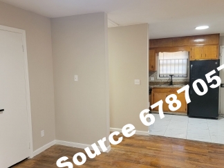 Bright & Cozy Home in Prime East Point Location