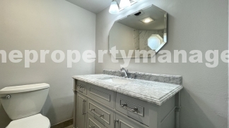 Spacious 2-Bedroom in Jupiter with 2.5 Baths!