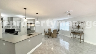 Spacious 2-Bedroom in Jupiter with 2.5 Baths!