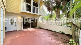 Spacious 2-Bedroom in Jupiter with 2.5 Baths!