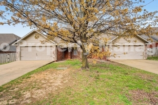 Welcome to this stunning 3-bedroom, 2-bathroom home located in the vibrant city of Bentonville, AR