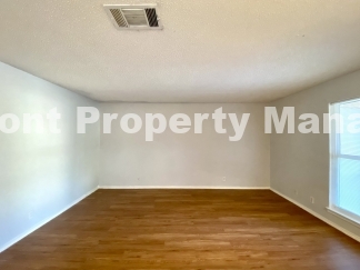 Charming 2-Bedroom Apartment at 5225 Meadow Field, San Antonio