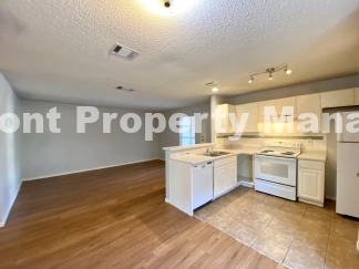 Charming 2-Bedroom Apartment at 5225 Meadow Field, San Antonio