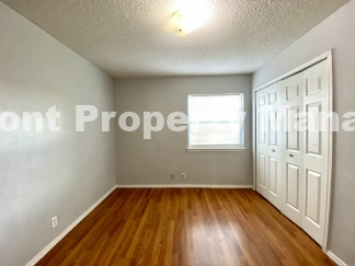 Charming 2-Bedroom Apartment at 5225 Meadow Field, San Antonio