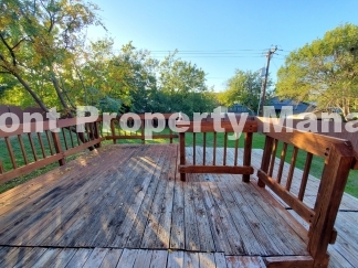 Spacious 4-Bedroom Haven with 2.5 Baths in Converse, TX - Your Dream Home Awaits at 8031 Cherry Glade!