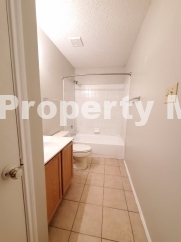 Spacious 4-Bedroom Haven with 2.5 Baths in Converse, TX - Your Dream Home Awaits at 8031 Cherry Glade!