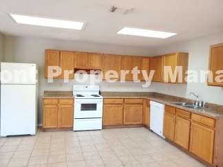 Spacious 4-Bedroom Haven with 2.5 Baths in Converse, TX - Your Dream Home Awaits at 8031 Cherry Glade!