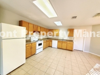 Spacious 4-Bedroom Haven with 2.5 Baths in Converse, TX - Your Dream Home Awaits at 8031 Cherry Glade!