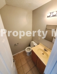 Spacious 4-Bedroom Haven with 2.5 Baths in Converse, TX - Your Dream Home Awaits at 8031 Cherry Glade!