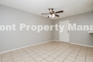 Charming 2-Bedroom Retreat at 820 West Olmos Drive – Cozy Living in San Antonio!