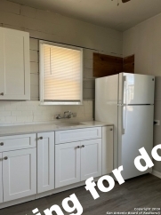 309 E Lullwood San Antonio TX Furnished 2 Bedroom Duplex Near Trinity University