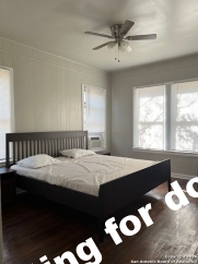309 E Lullwood San Antonio TX Furnished 2 Bedroom Duplex Near Trinity University
