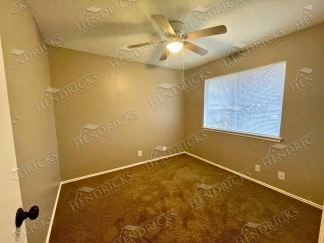 2 Bedroom Duplex for Rent in San Antonio with Garage and Private Backyard