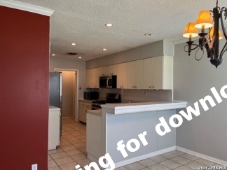 Bright 3BR Home Near Jefferson High School with Garage and Yard