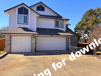 Spacious 4 Bedroom Stone Oak Home with Three Car Garage