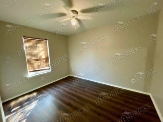 Spacious 4 Bedroom Home with Loft Near Randolph AFB