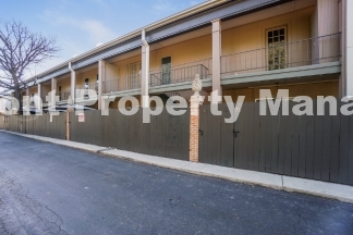 Spacious 2-Bed, 2-Bath Gem in the Heart of San Antonio