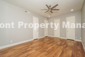Spacious 2-Bed, 2-Bath Gem in the Heart of San Antonio