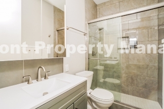 Spacious 2-Bed, 2-Bath Gem in the Heart of San Antonio