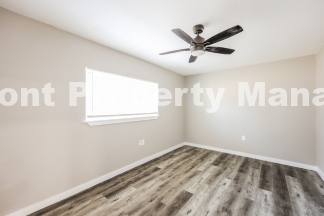 Charming 3-Bedroom Oasis with 2 Full Baths in San Antonio – Your Perfect 1,322 Sq. Ft. Retreat Awaits at 7030 Settlers Ridge!