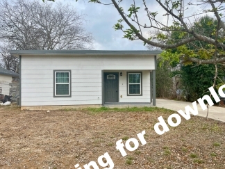 Charming 2 Bedroom Home Near Historic Landmarks in San Antonio