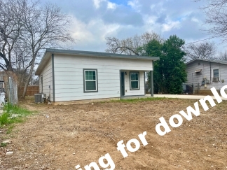 Charming 2 Bedroom Home Near Historic Landmarks in San Antonio