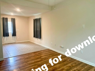 Charming 2 Bedroom Home Near Historic Landmarks in San Antonio