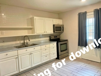 Charming 2 Bedroom Home Near Historic Landmarks in San Antonio