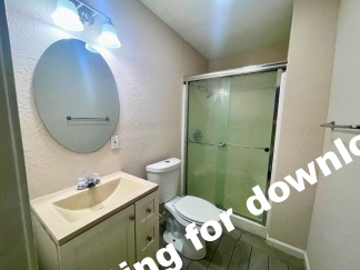 Charming 2 Bedroom Home Near Historic Landmarks in San Antonio