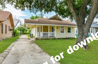 Updated 3 Bedroom Historic Home Near Woodlawn Lake in Northwest San Antonio