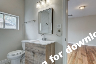 Updated 3 Bedroom Historic Home Near Woodlawn Lake in Northwest San Antonio