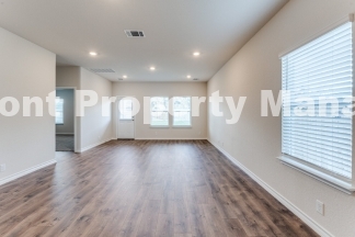 4-Bed Sanctuary with 2.5 Baths in San Antonio – Your Dream Home Awaits!