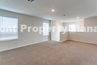 4-Bed Sanctuary with 2.5 Baths in San Antonio – Your Dream Home Awaits!