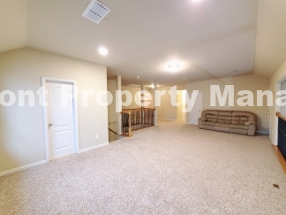 Discover the Delightful San Antonio Rental with a Cozy Fireplace - Come Home to 11927 Jasmine Way Today!