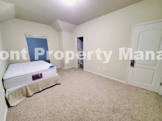 Discover the Delightful San Antonio Rental with a Cozy Fireplace - Come Home to 11927 Jasmine Way Today!