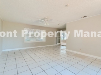 4 bed 2 bath in Meadow Village