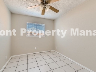 4 bed 2 bath in Meadow Village