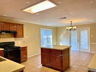 Elegant 3 Bedroom Home Near Medical Center in Northwest San Antonio