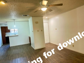 2 Bedroom Condo with Fireplace and Pool View in Medical Center San Antonio