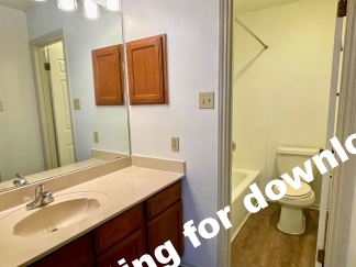 2 Bedroom Condo with Fireplace and Pool View in Medical Center San Antonio