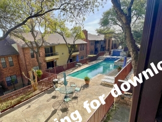 2 Bedroom Condo with Fireplace and Pool View in Medical Center San Antonio