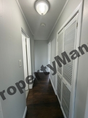 2209 Douglas Ave, Des Plaines, IL, 60018 Des Plaines, IL 60018