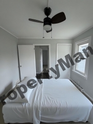 2209 Douglas Ave, Des Plaines, IL, 60018 Des Plaines, IL 60018