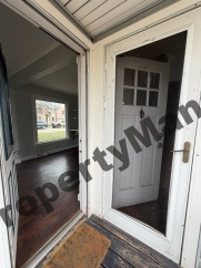 2209 Douglas Ave, Des Plaines, IL, 60018