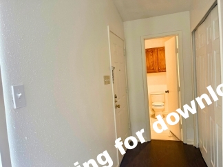 Spacious 2 Bedroom Duplex with Fireplace in Northeast San Antonio