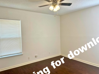 Spacious 2 Bedroom Duplex with Fireplace in Northeast San Antonio