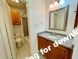 Spacious 2 Bedroom Duplex with Fireplace in Northeast San Antonio