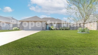 Beautiful Home in Bentonville!